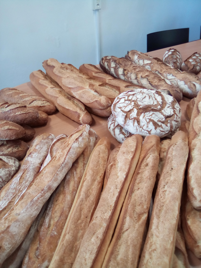 dépot de pain rouffiac cantal